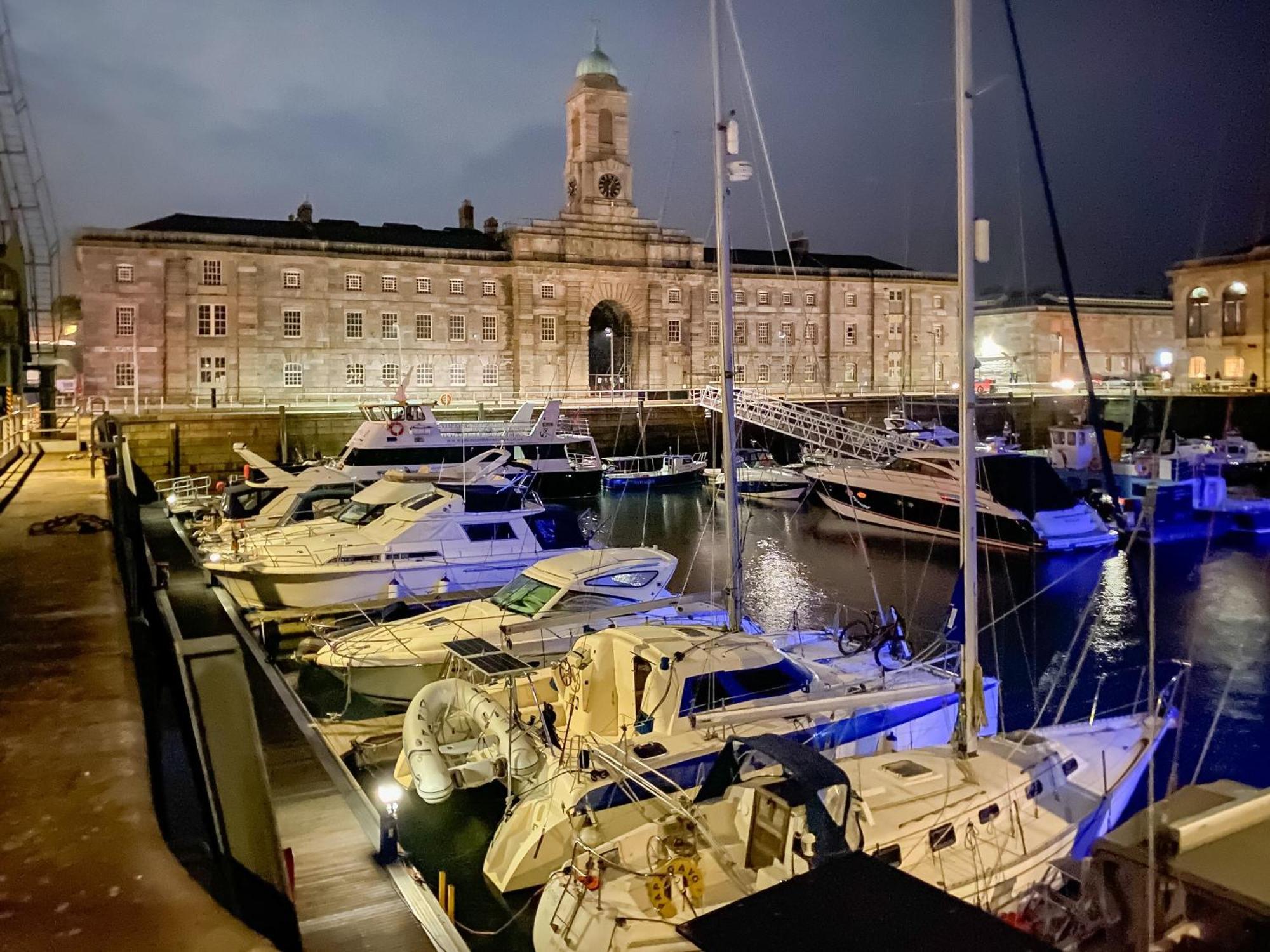 The Sail Loft - Royal William Yard Apartment Millbrook Exterior foto